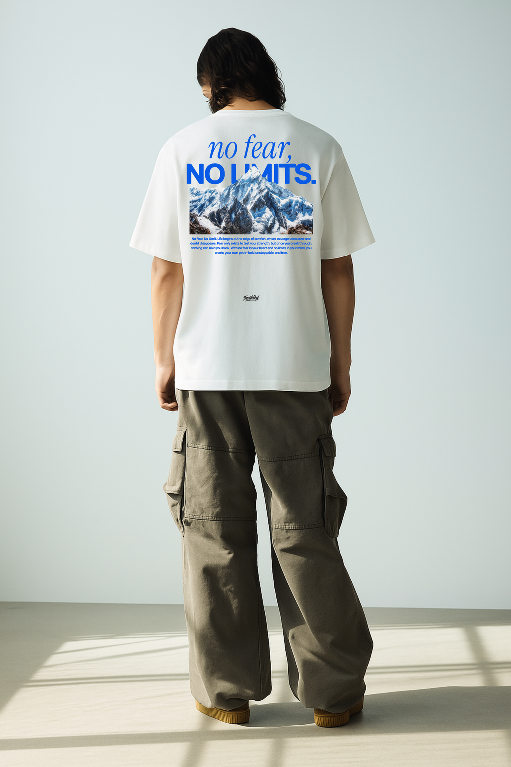 NO LIMITS TEE
