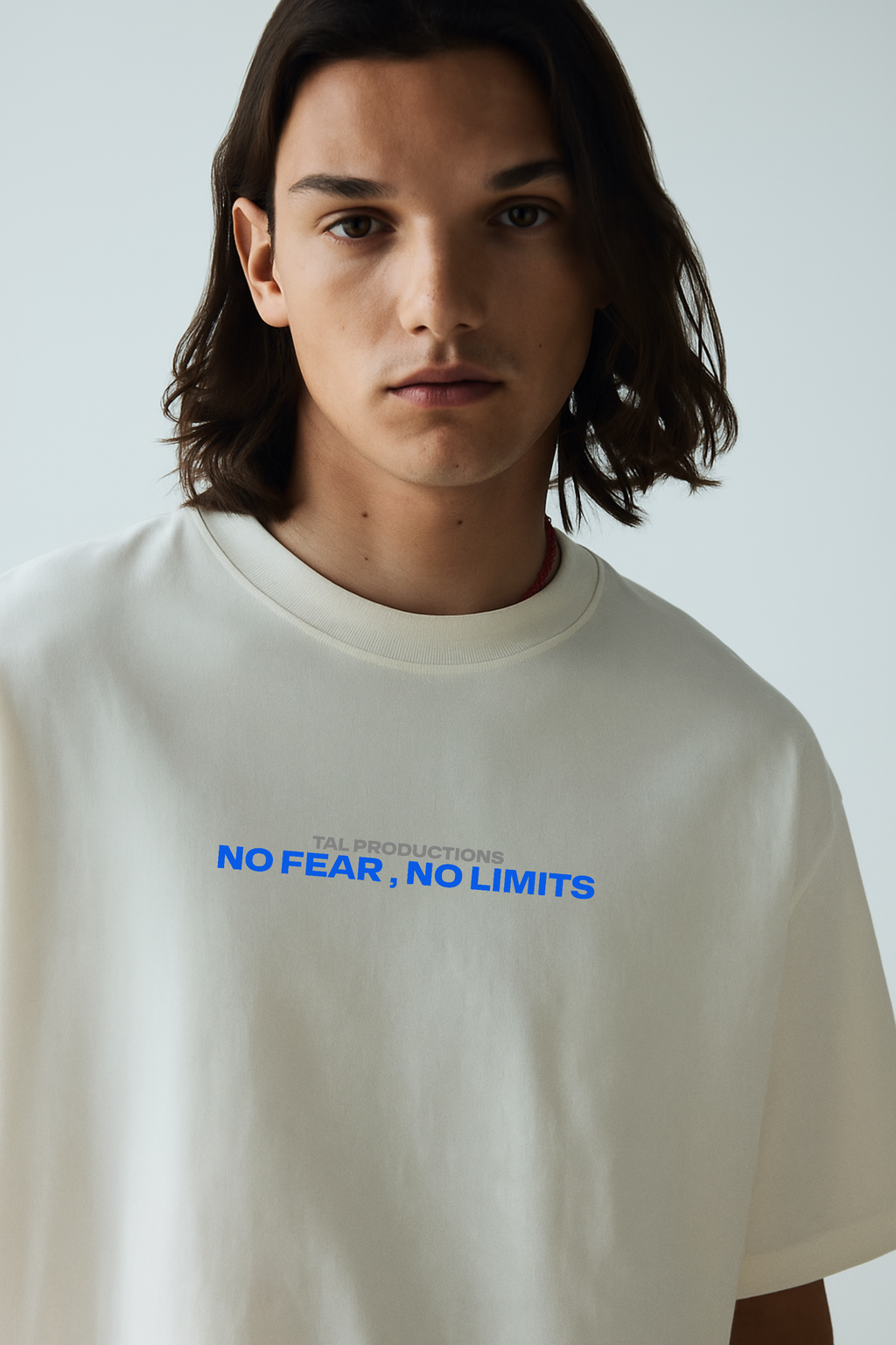 NO LIMITS TEE